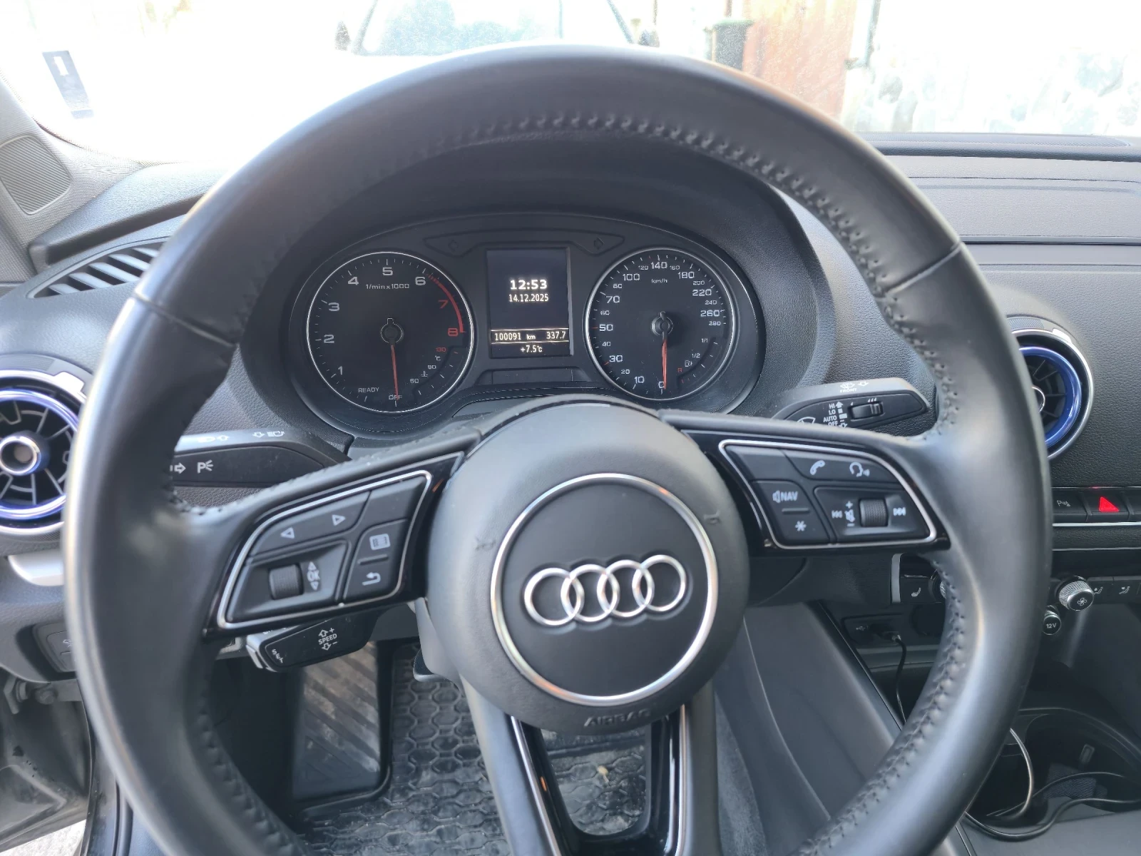 Audi A3 Premium | Mobile.bg � ����������� 10