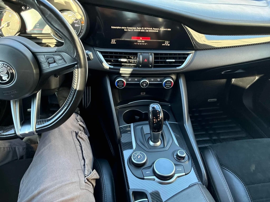 Alfa Romeo Giulia * Quadrifoglio * CARFAX *  | Mobile.bg � ����������� 9