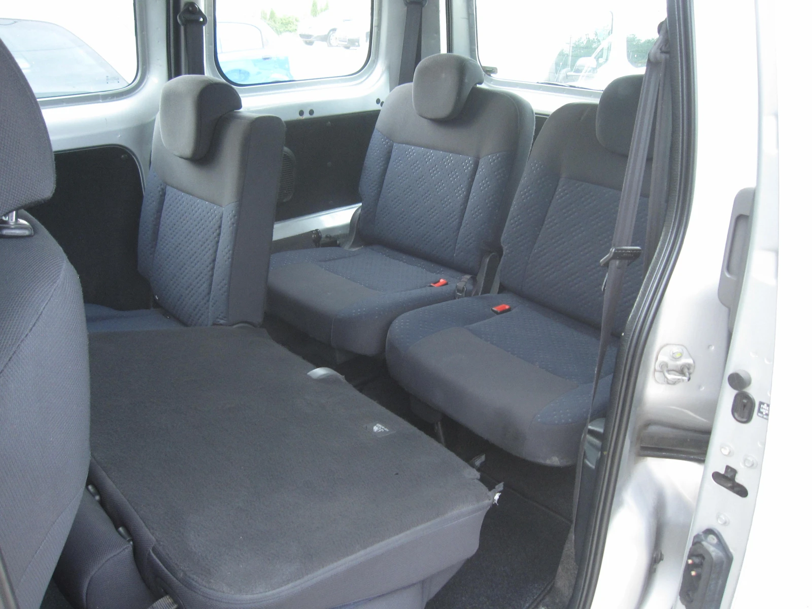Nissan e-NV200 7места.1, 5-dci, снимка 10 - Автомобили и джипове - 53477244