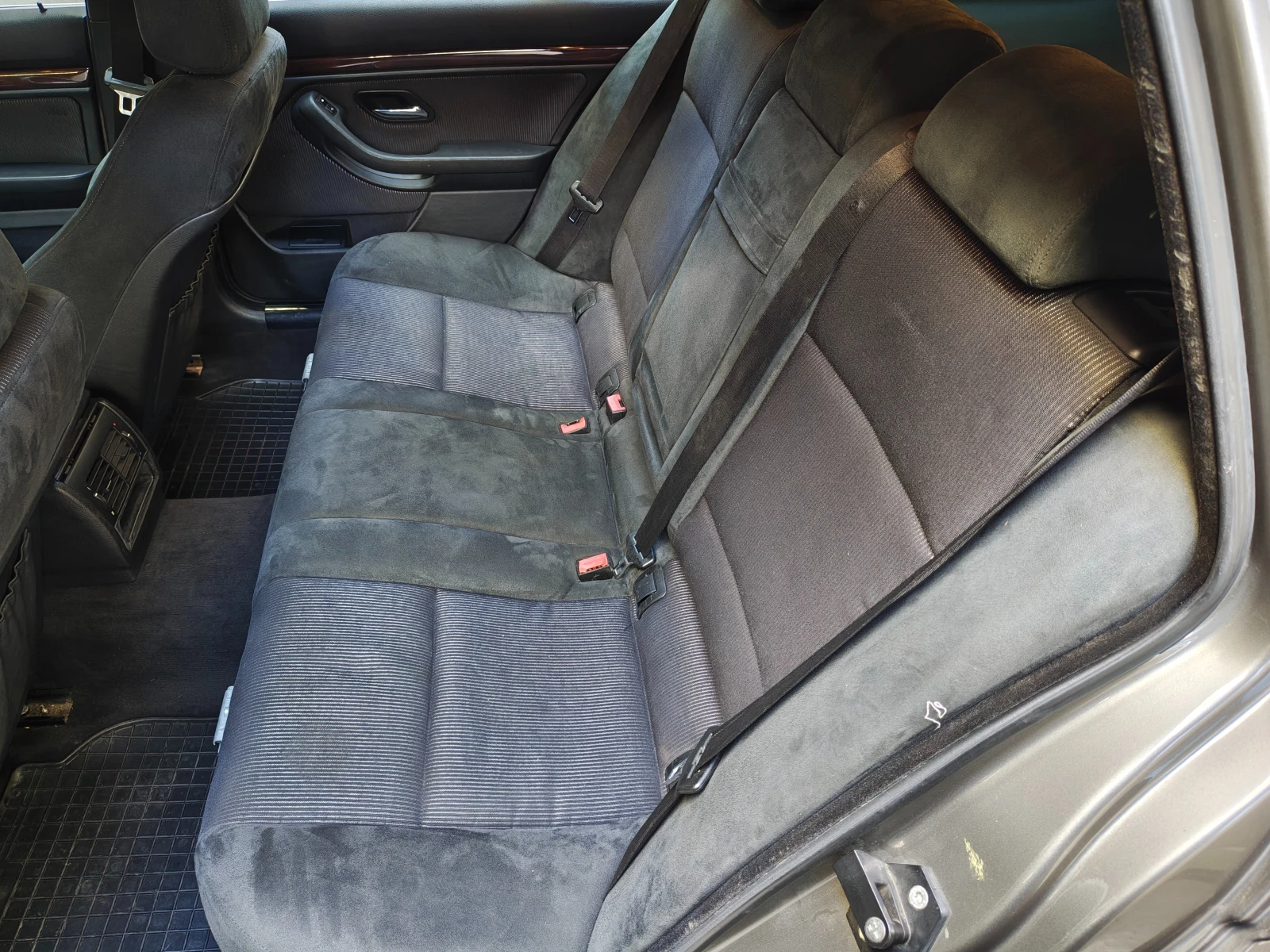 BMW 530 D, снимка 14 - Автомобили и джипове - 53803057