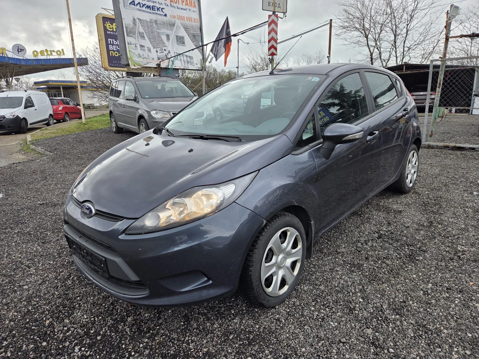Ford Fiesta 1, 4 dizel 68 hp, снимка 2 - Автомобили и джипове - 54077035