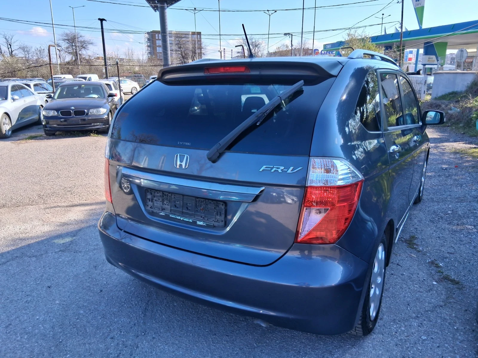 Honda Fr-v 1.8 като нова , снимка 5 - Автомобили и джипове - 54157523