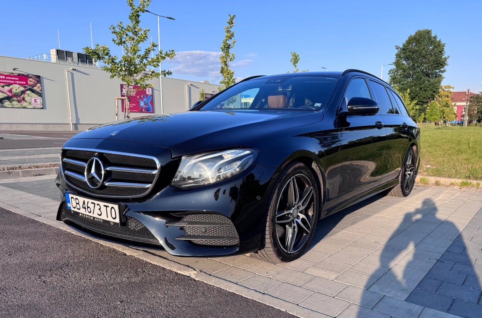 Mercedes-Benz E 350 AMG* 360 CAM* CarPlay* Multibeam* Burmester