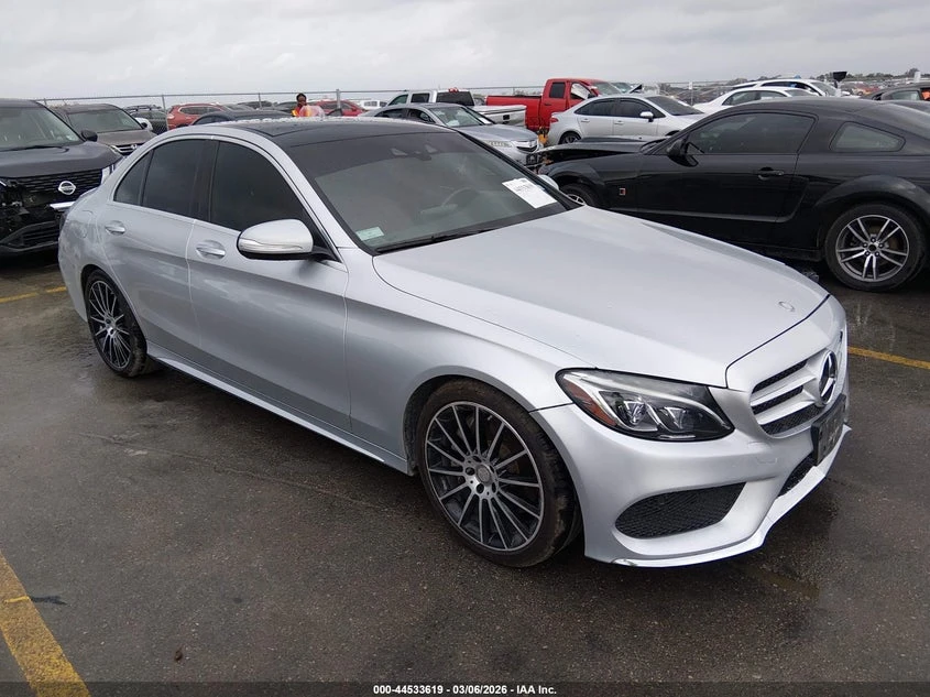 Mercedes-Benz C 300 2015 MERCEDES-BENZ C 300 SPORT, снимка 3 - Автомобили и джипове - 54601052