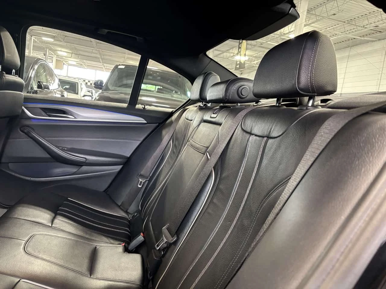 BMW 540 540i xDrive| AWD| MPKG| NAV| AMBIENT| LEATHER| , снимка 9 - Автомобили и джипове - 55008425
