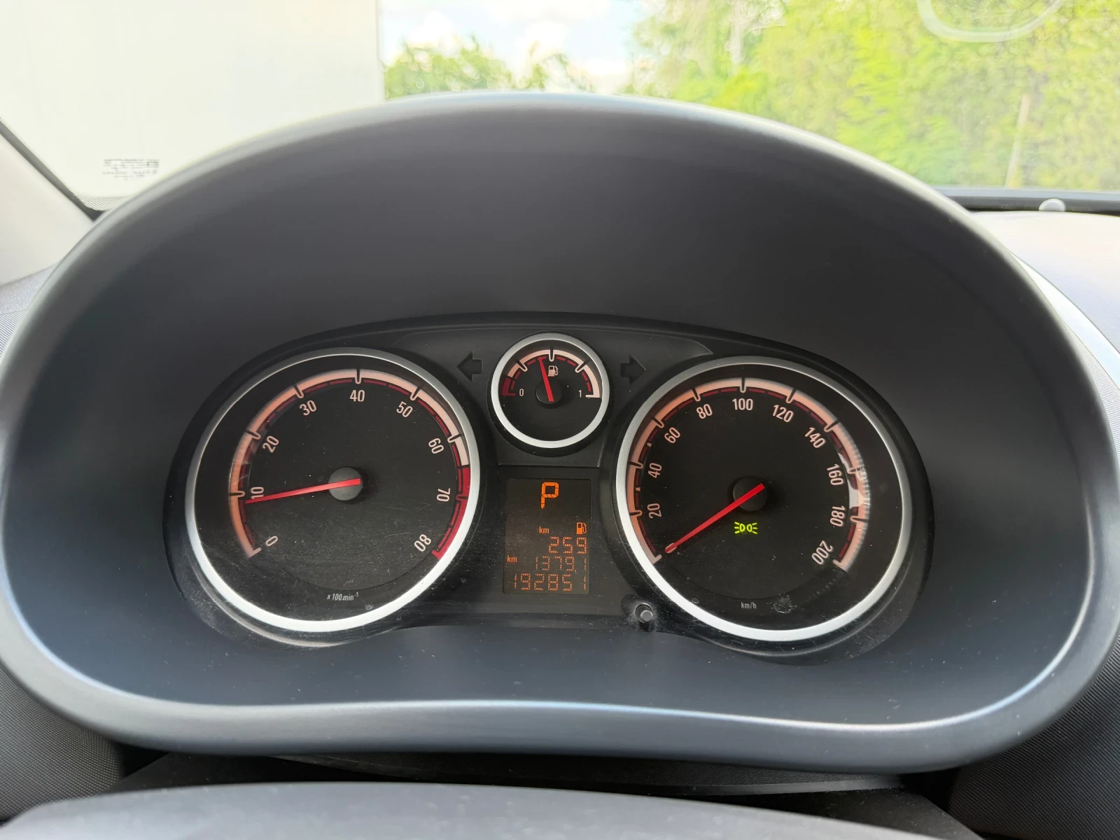 Opel Corsa 1.4i 90к.с. Автоматик* Пълна сервизна история, снимка 10 - Автомобили и джипове - 55049559