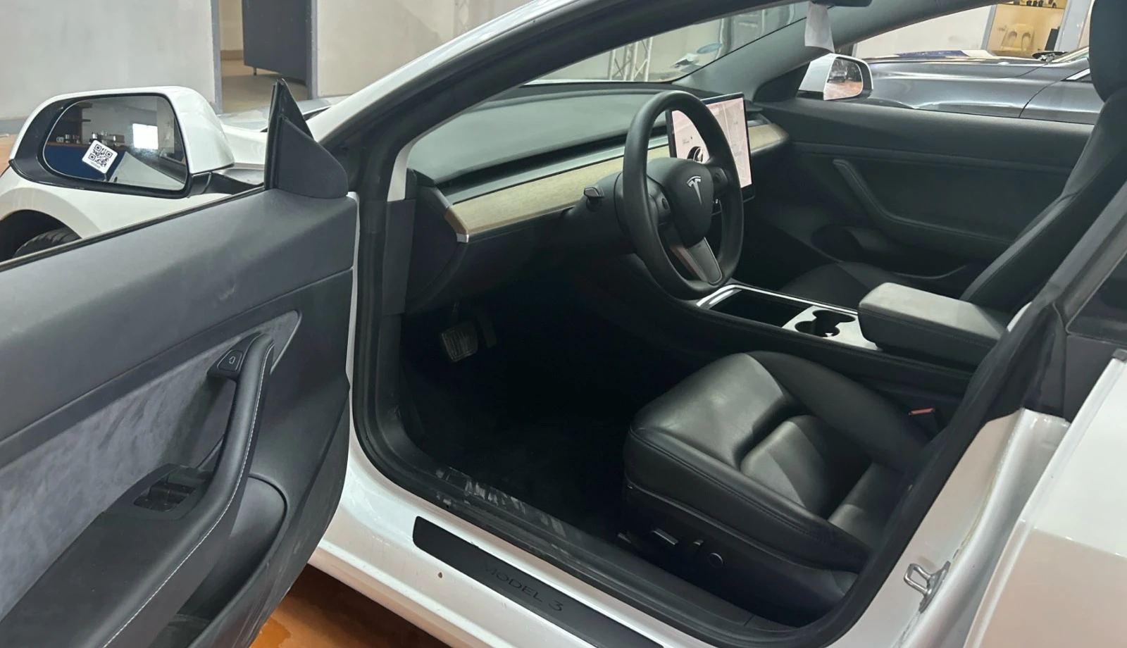 Tesla Model 3 Standard Range Plus, снимка 6 - Автомобили и джипове - 55335864