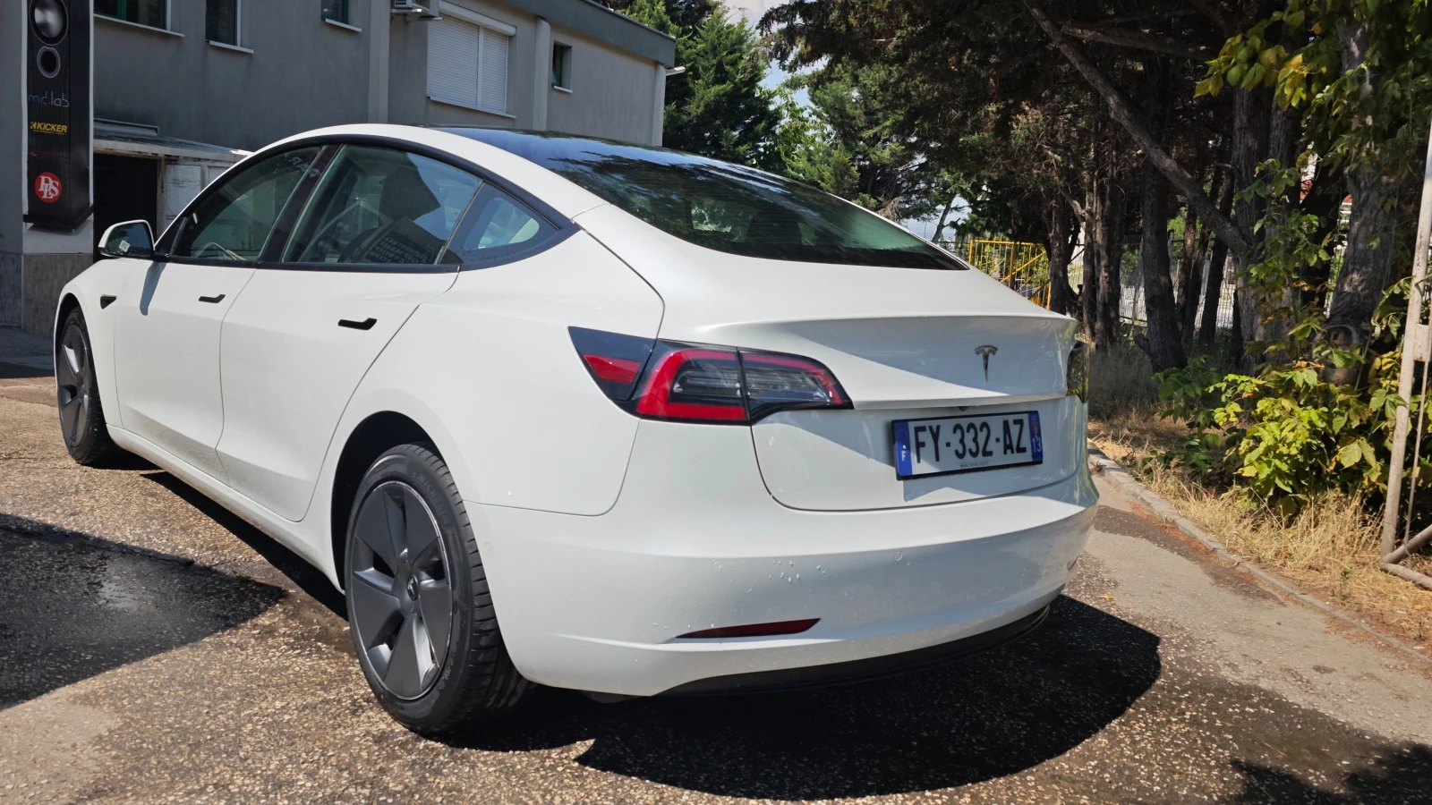 Tesla Model 3 Standard Range Plus, снимка 8 - Автомобили и джипове - 55335864