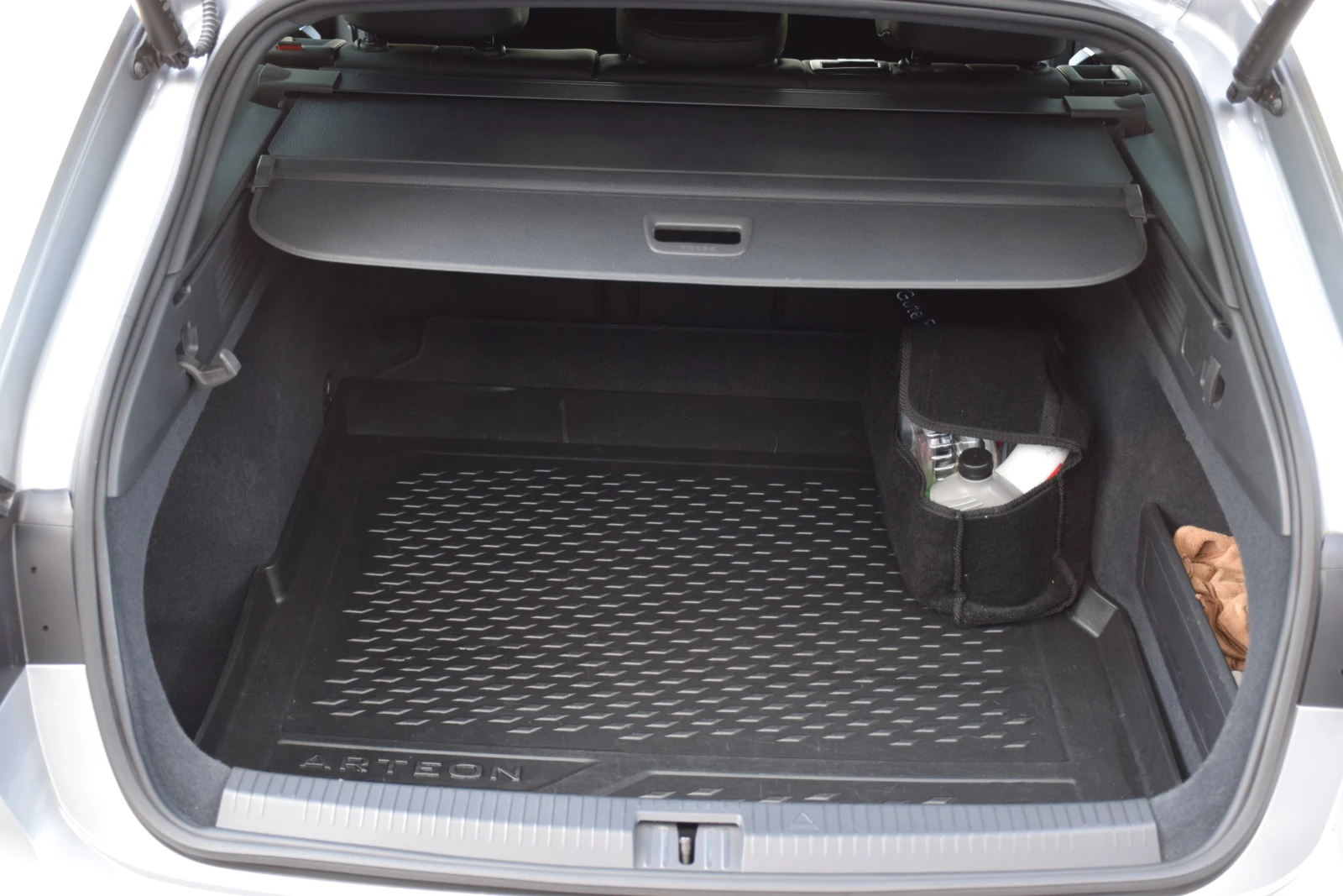 VW Arteon Shooting Brake R-Line 2.0 TSI DSG, снимка 16 - Автомобили и джипове - 55423038