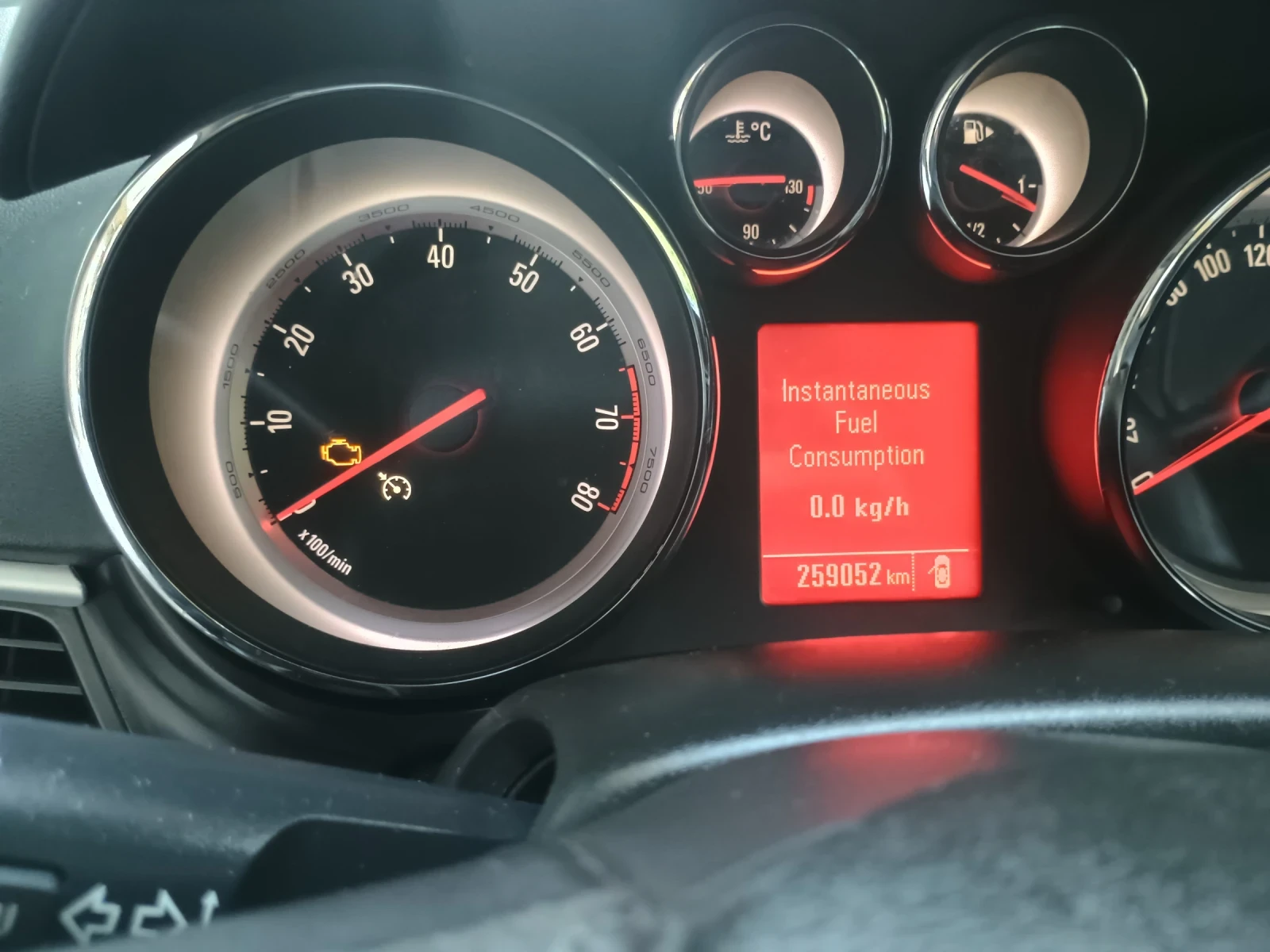 Opel Zafira, снимка 8 - Автомобили и джипове - 56194889