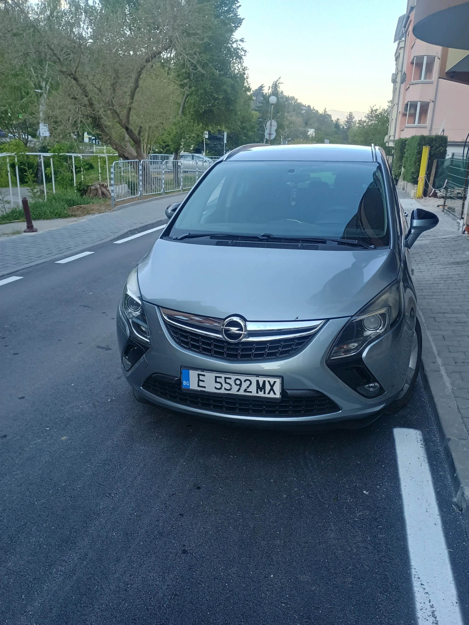 Opel Zafira