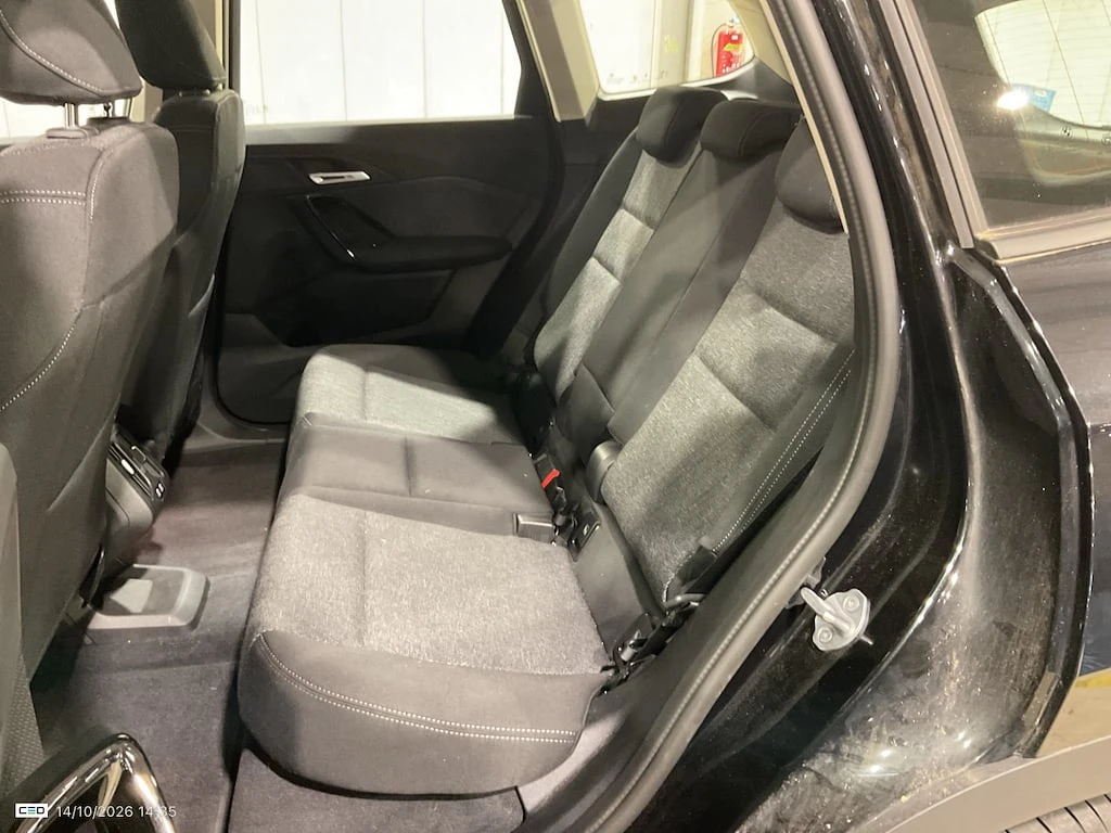 BMW iX1 eDrive20 LED Navi 100% SoH, снимка 10 - Автомобили и джипове - 56620167