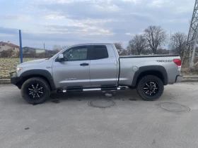     Toyota Tundra TRD 4X4 OFF ROAD