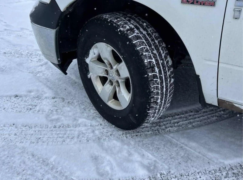 Dodge RAM 1500 2015 ST AWD * БЕЗ ПЪРВОНАЧАЛНА ВНОСКА* , снимка 6 - Автомобили и джипове - 53198735