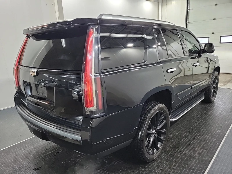 Cadillac Escalade LUXURY * * CARFAX * * АВТО КРЕДИТ * * , снимка 4 - Автомобили и джипове - 53345364