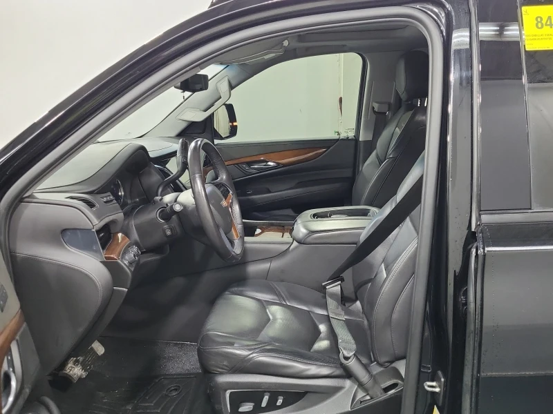 Cadillac Escalade LUXURY * * CARFAX * * АВТО КРЕДИТ * * , снимка 9 - Автомобили и джипове - 53345364