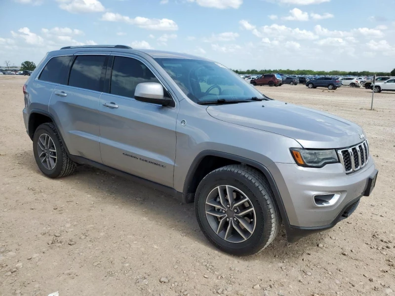 Jeep Grand cherokee LAREDO* Подгрев* ALPINE* LED* 8ZF* Keyless* 4X4* - 29500 лв. - 54509005 1