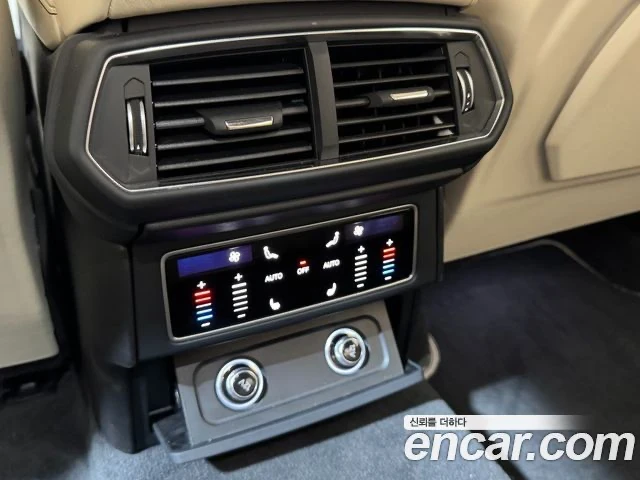 Lamborghini Urus, снимка 17 - Автомобили и джипове - 54263532