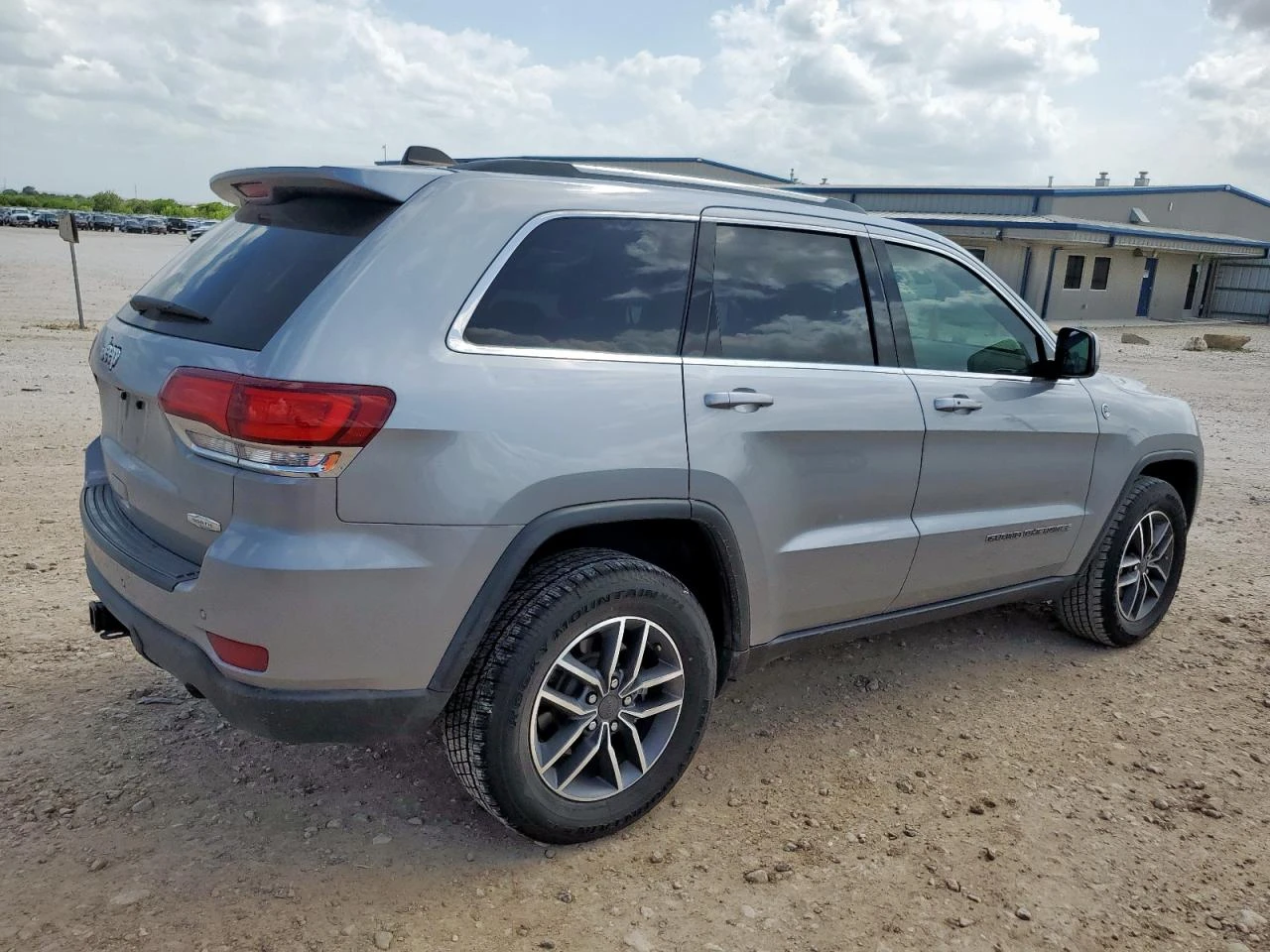 Jeep Grand cherokee LAREDO* Подгрев* ALPINE* LED* 8ZF* Keyless* 4X4*  - изображение 6