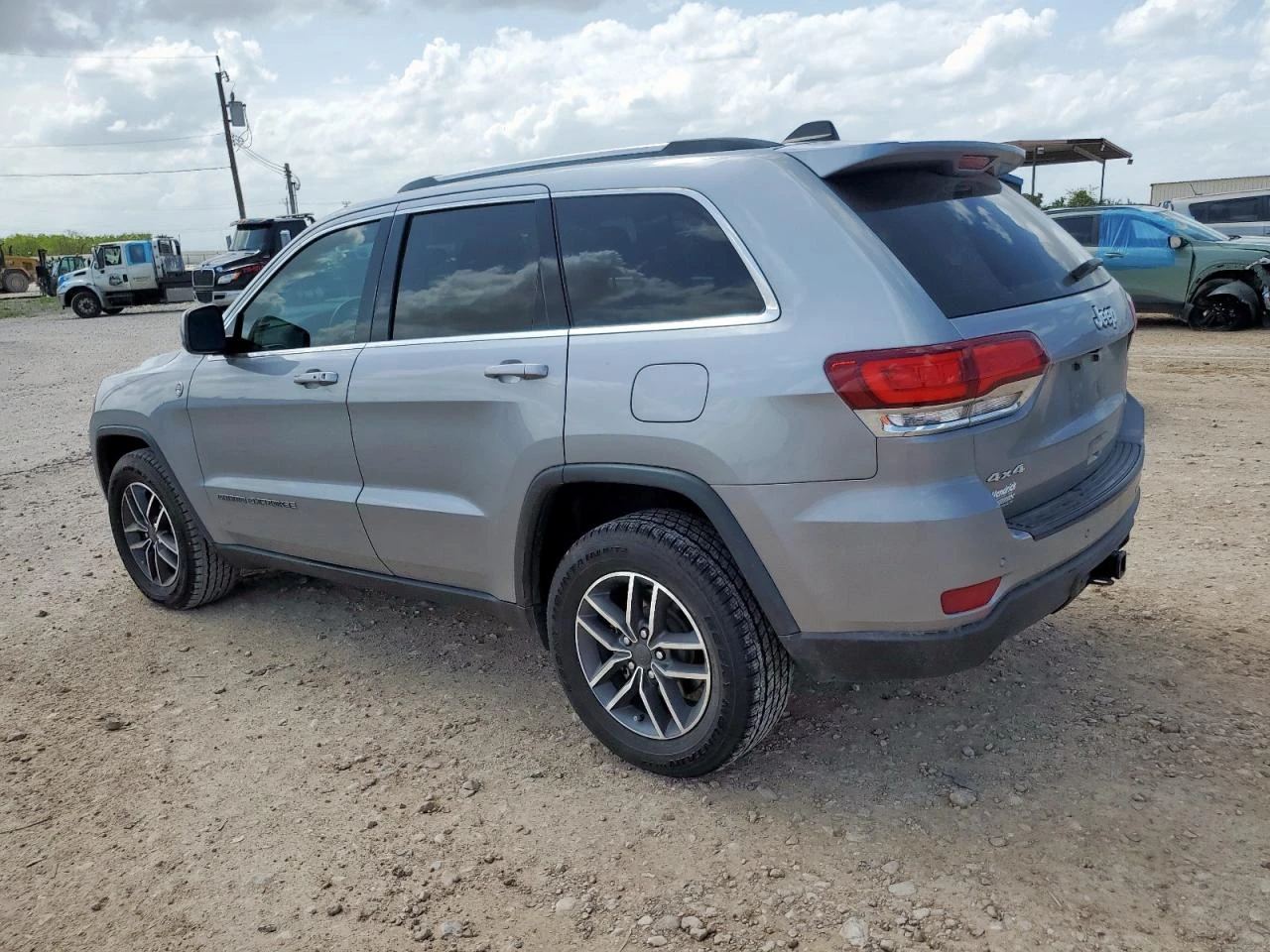 Jeep Grand cherokee LAREDO* Подгрев* ALPINE* LED* 8ZF* Keyless* 4X4*  - изображение 4