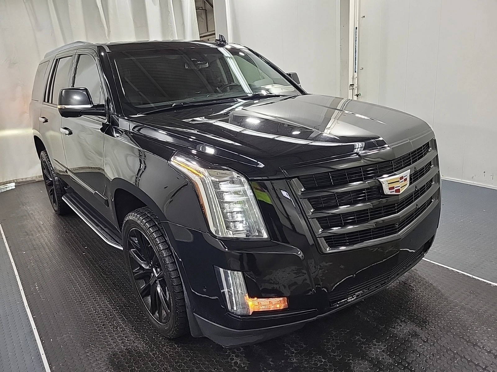 Cadillac Escalade LUXURY * * CARFAX * * АВТО КРЕДИТ * *  - изображение 3