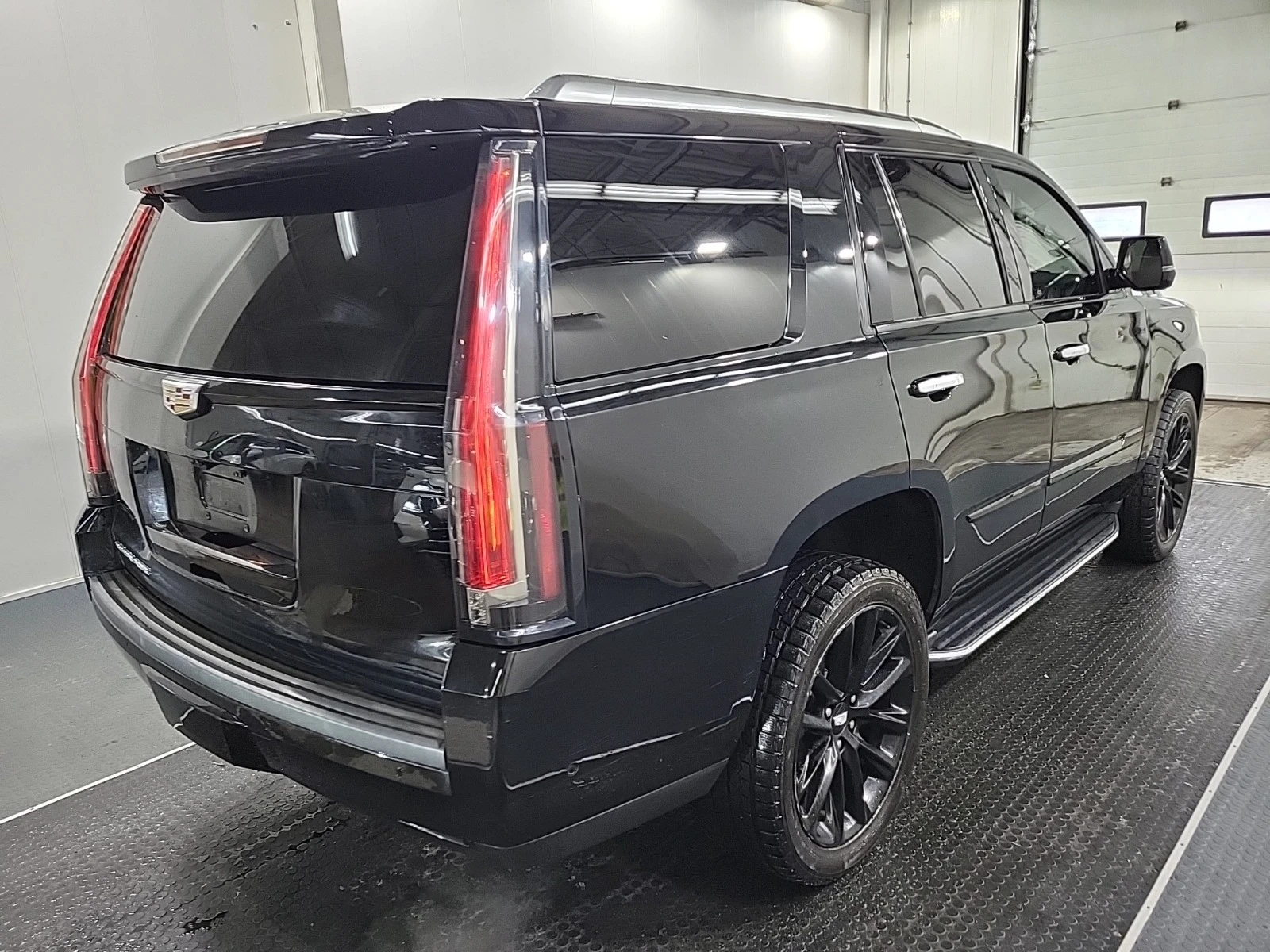 Cadillac Escalade LUXURY * * CARFAX * * АВТО КРЕДИТ * *  - изображение 4