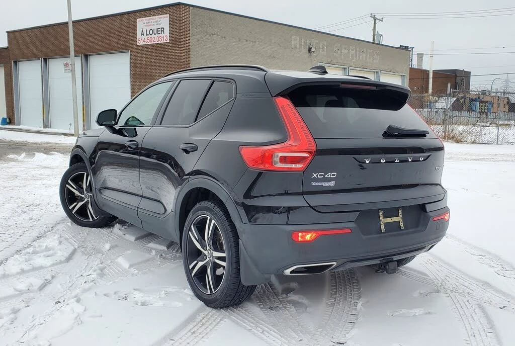 Volvo XC40 T5* R-DESIGN* ПОДГРЕВ* КАМЕРА* ПАНОРАМА* КЕЙЛЕС - изображение 4