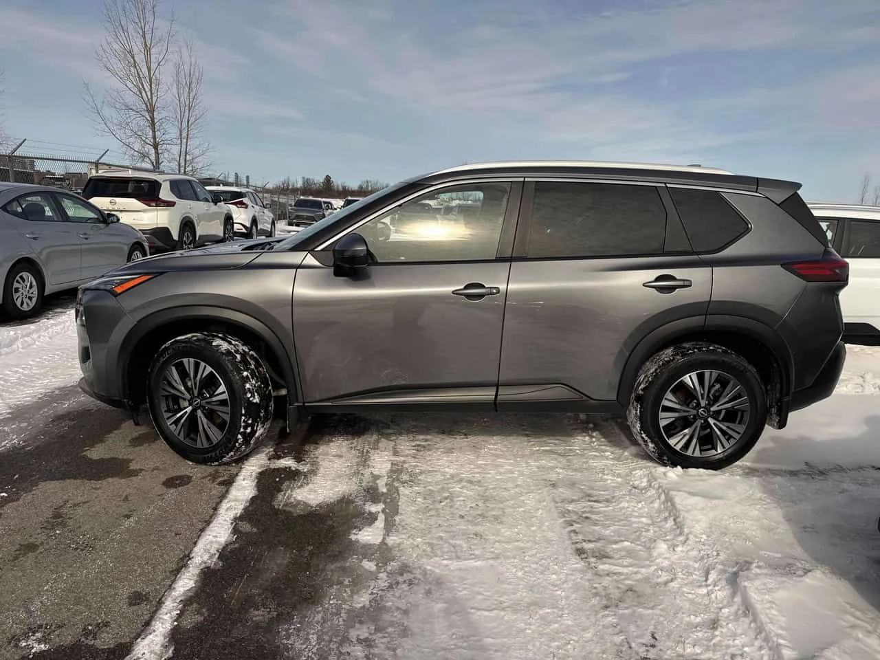 Nissan Rogue * SV * PANO* KEYLESS* ПОДГРЕВ*  - изображение 2