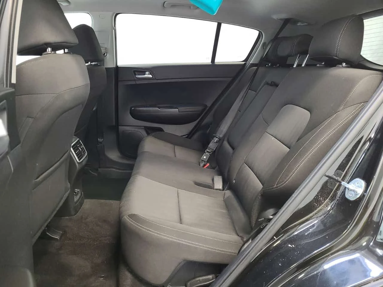 Kia Sportage * EX S * CARFAX * ШИБИДАХ * ПОДГРЕВИ, снимка 12 - Автомобили и джипове - 53940375