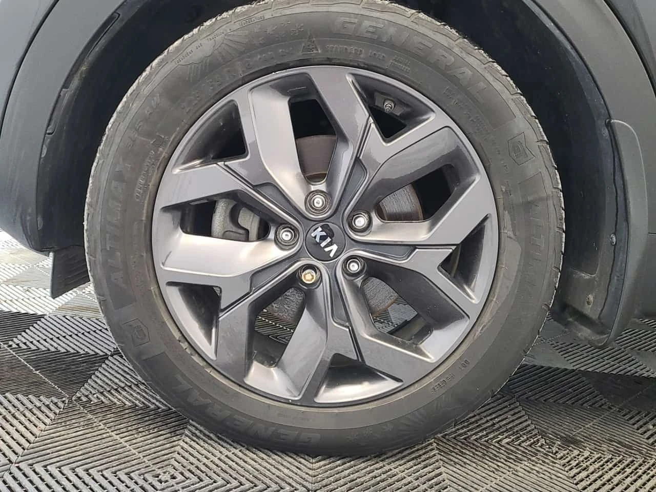 Kia Sportage * EX S * CARFAX * ШИБИДАХ * ПОДГРЕВИ, снимка 17 - Автомобили и джипове - 53940375