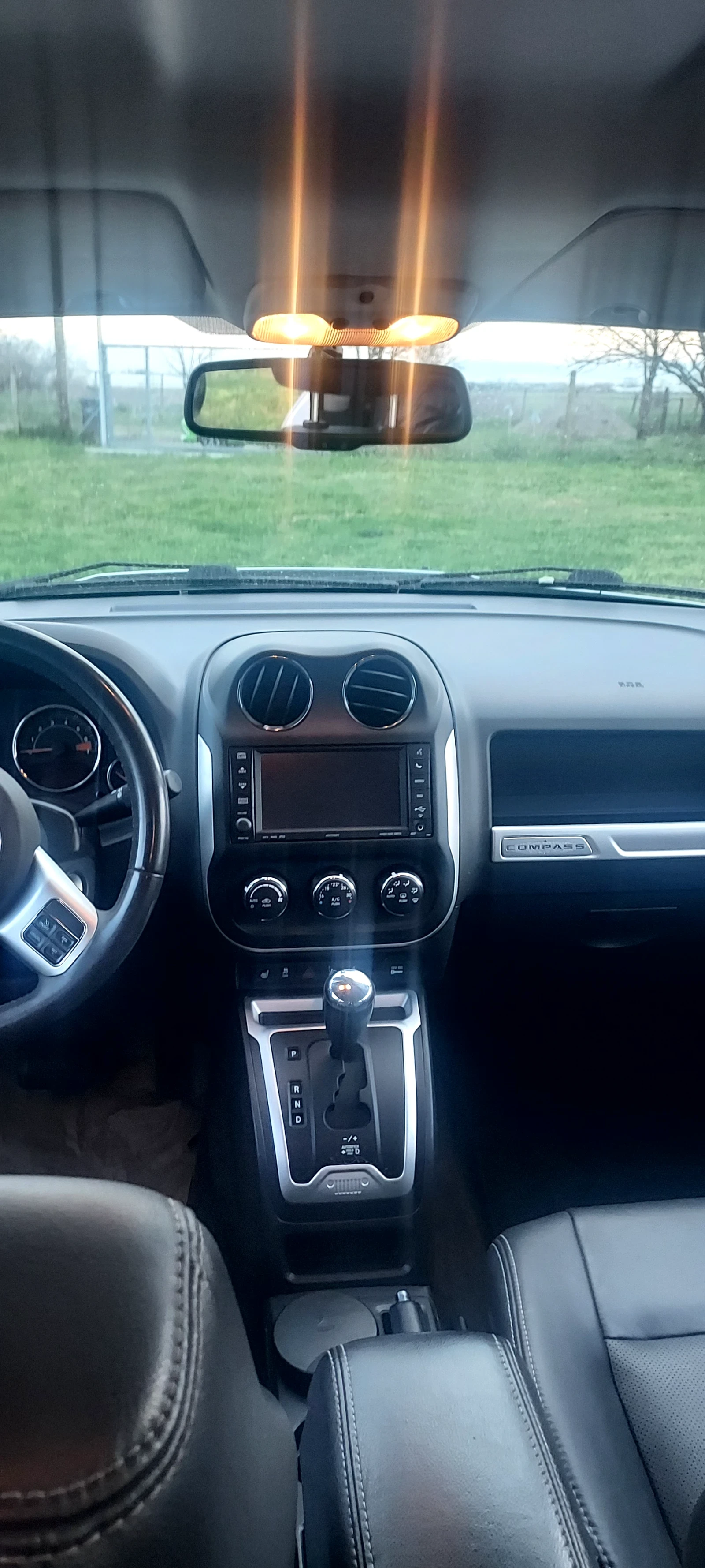 Jeep Compass, снимка 5 - Автомобили и джипове - 54040009