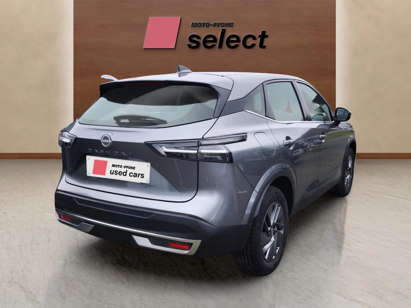 Nissan Qashqai 1.3, снимка 4 - Автомобили и джипове - 54108327