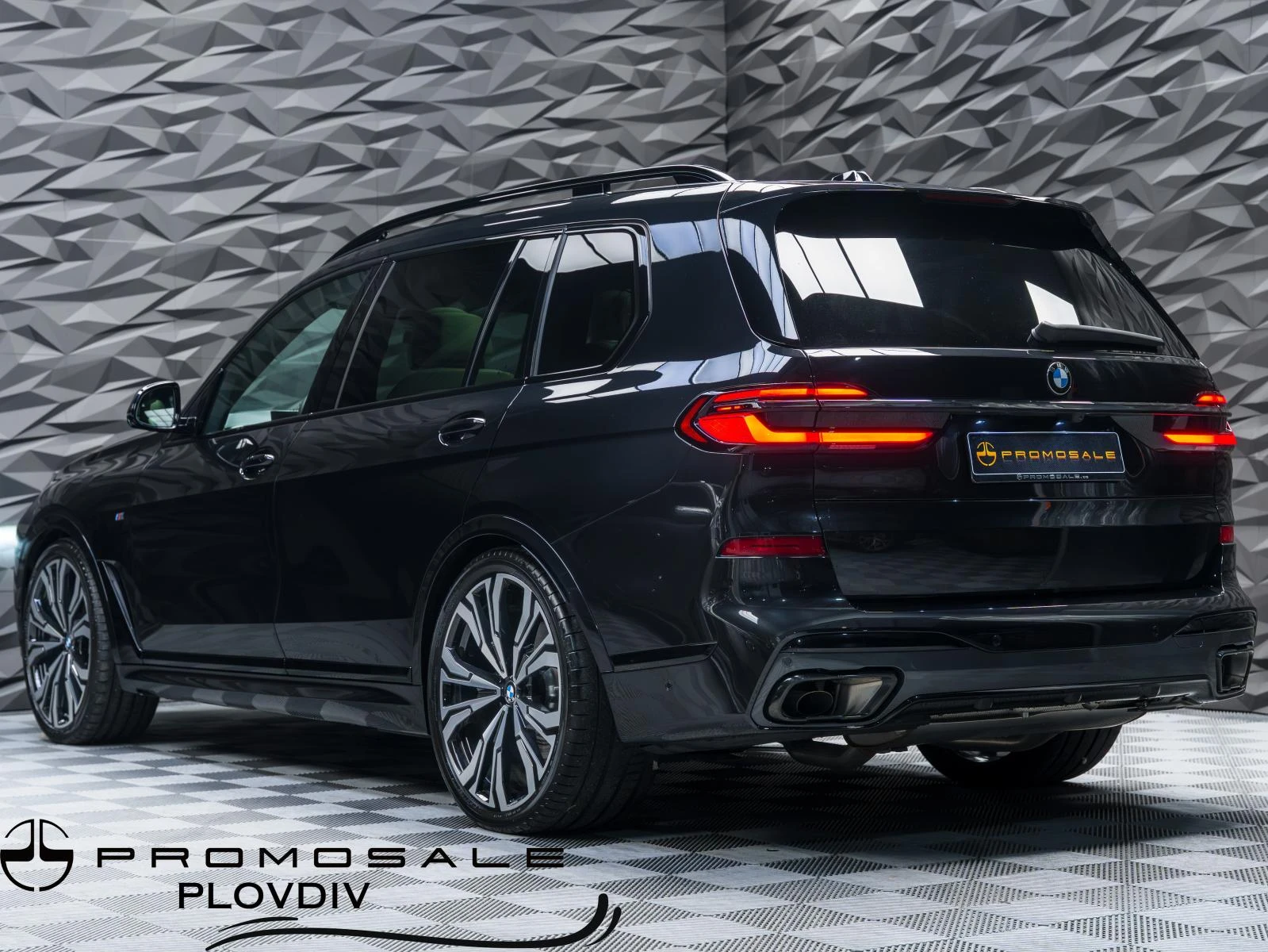 BMW X7 M40D XDRIVE* 360CAM* SOFTCLOSE* PANO* LIFT* GLOW* , снимка 3 - Автомобили и джипове - 54118424