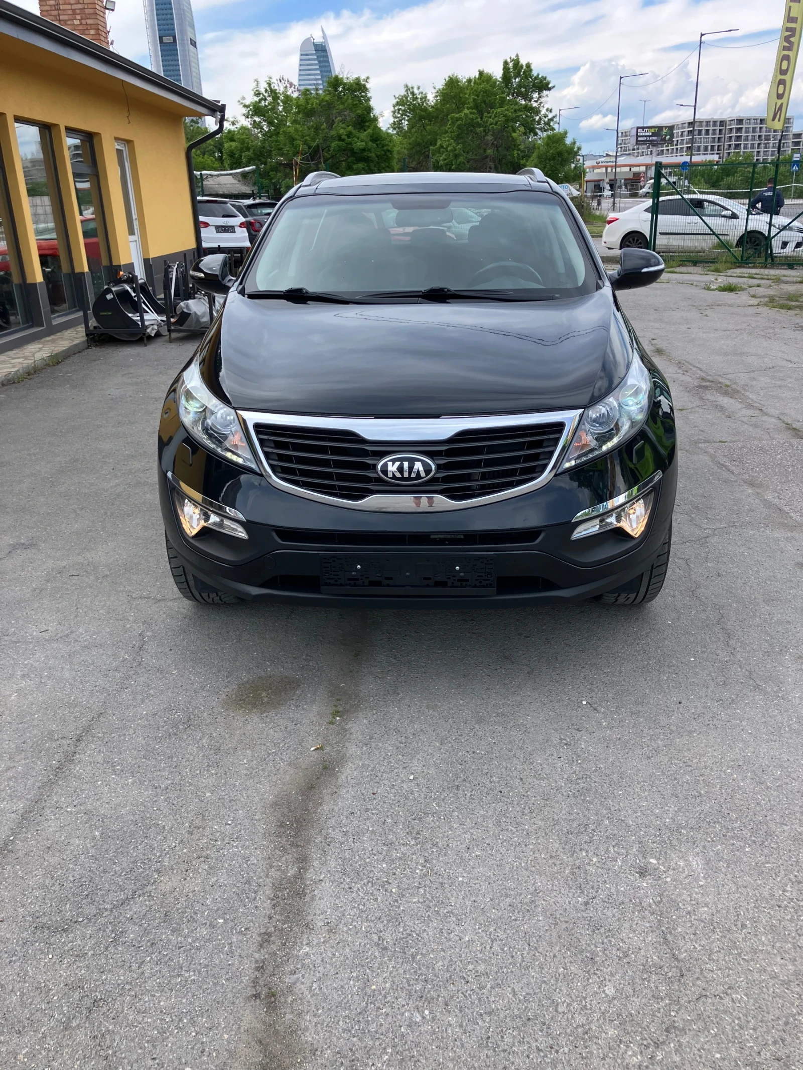 Kia Sportage 4X4, снимка 2 - Автомобили и джипове - 54671194
