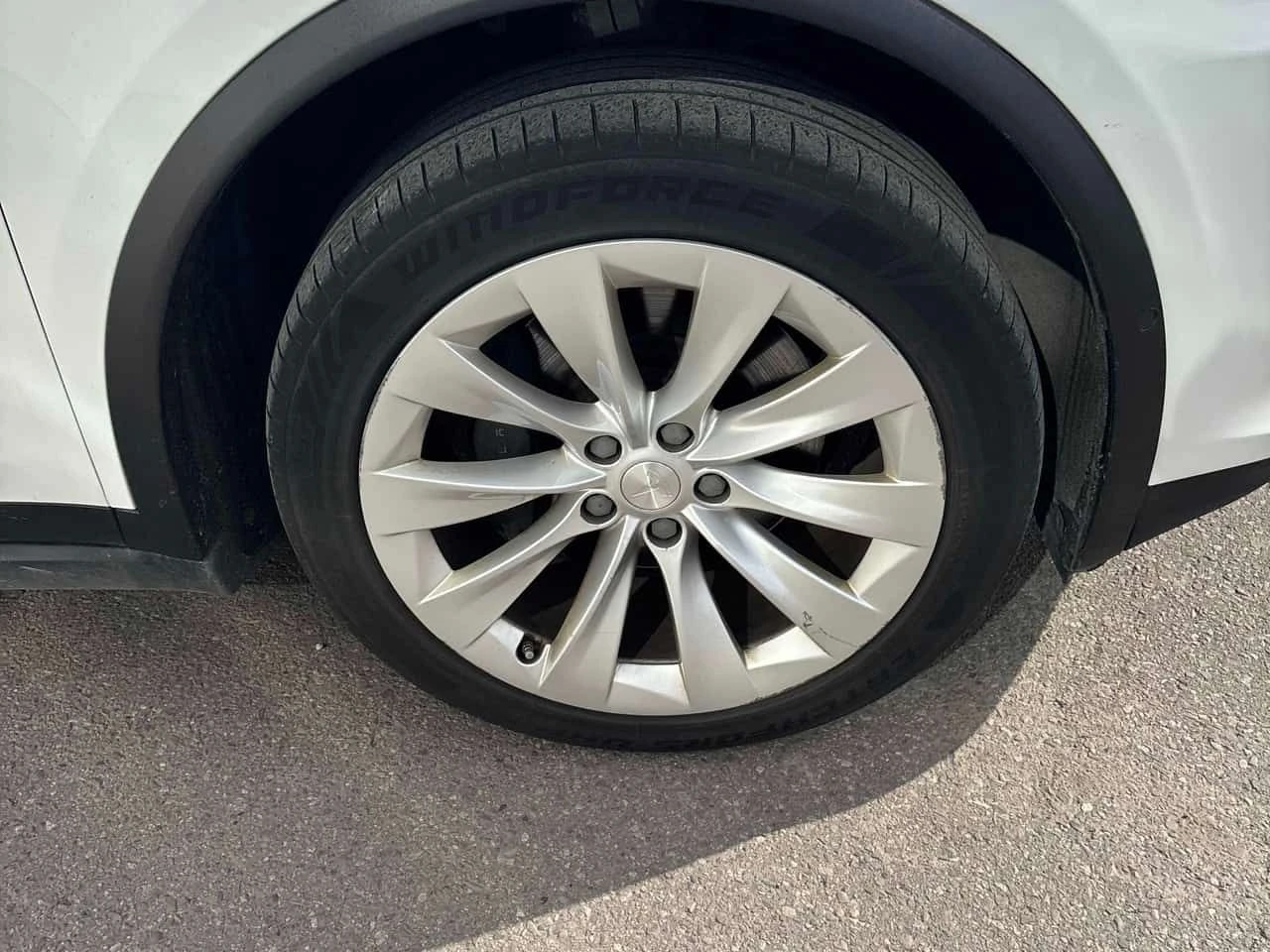 Tesla Model X * AWD * CARFAX * БЕЗ ПЪРВОНАЧАЛНА ВНОСКА, снимка 7 - Автомобили и джипове - 54679773