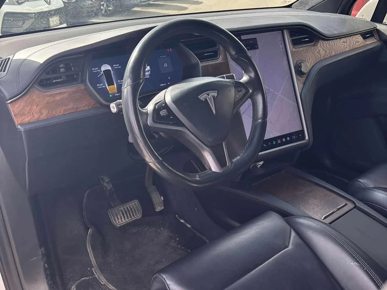 Tesla Model X * AWD * CARFAX * БЕЗ ПЪРВОНАЧАЛНА ВНОСКА, снимка 5 - Автомобили и джипове - 54679773