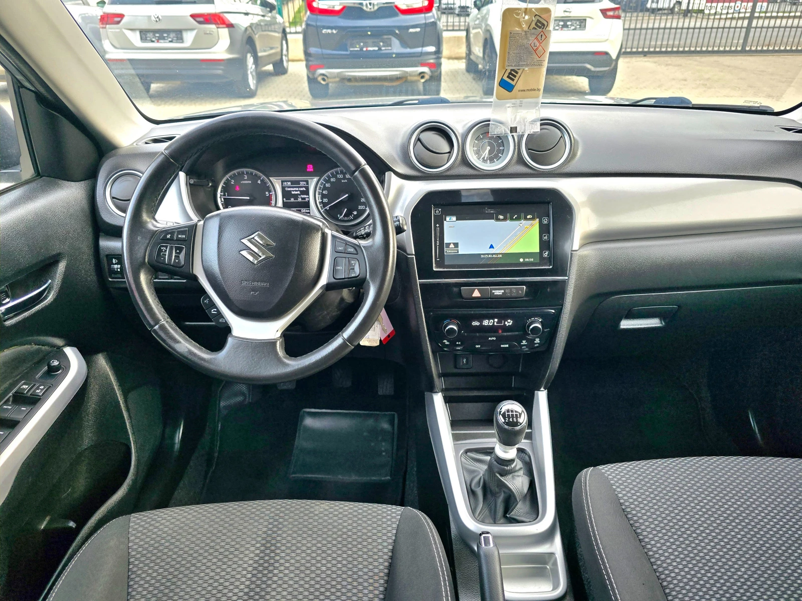 Suzuki Vitara 1.6D, 120к.с., Камера, Нави, Евро 6!, снимка 10 - Автомобили и джипове - 54889978