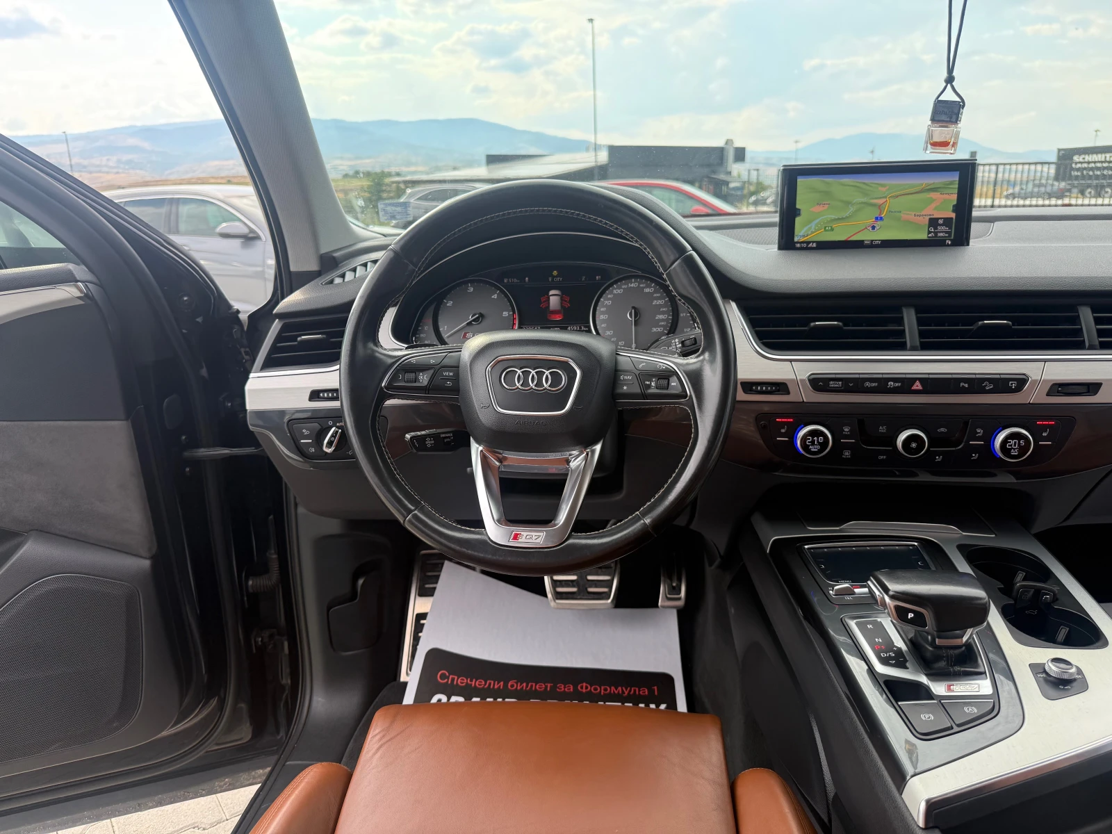 Audi SQ7 SQ7 Напълно обслужена !!! Собствен лизинг !!!, снимка 14 - Автомобили и джипове - 55228603