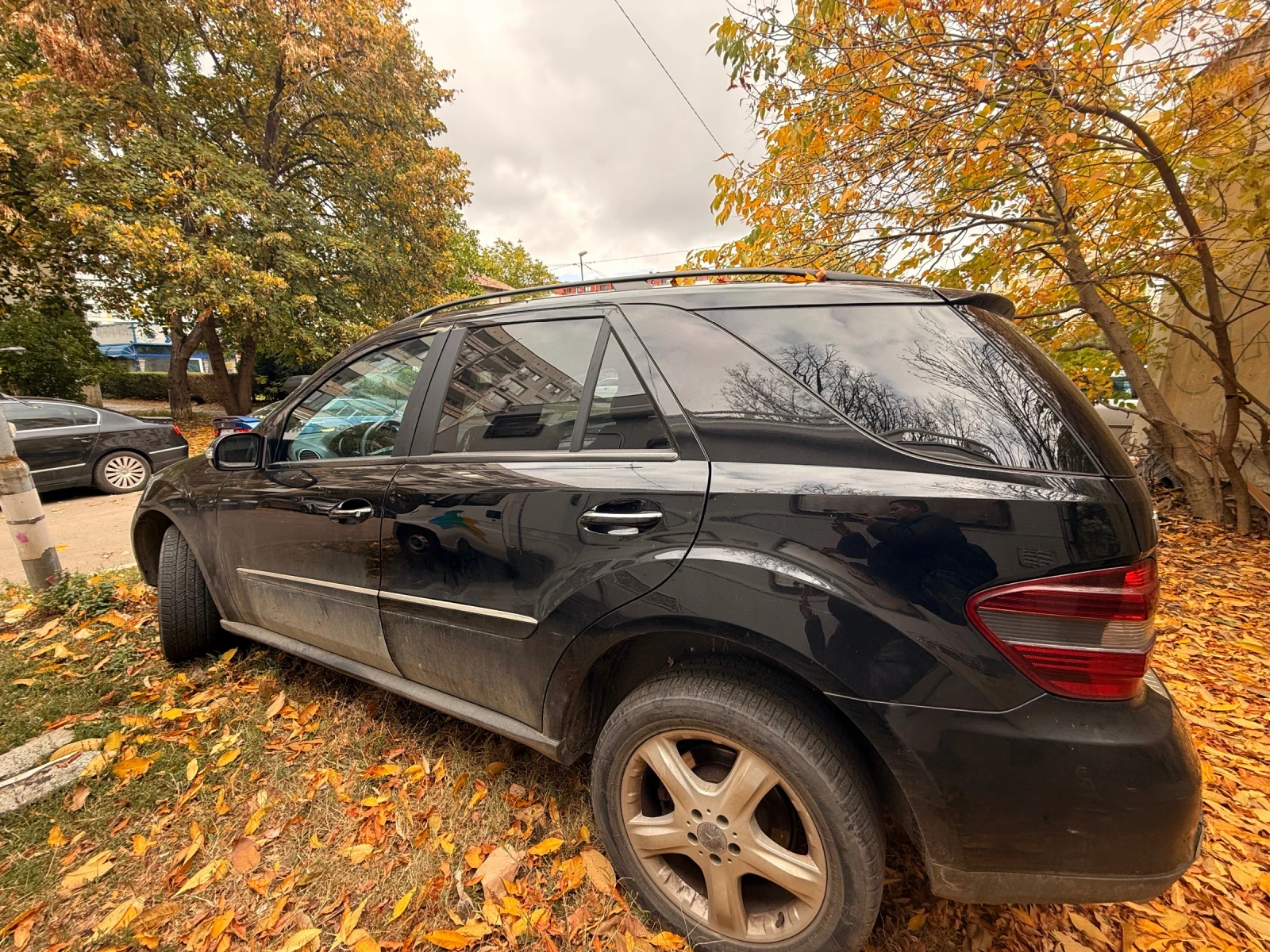 Mercedes-Benz ML 320, снимка 6 - Автомобили и джипове - 56529604