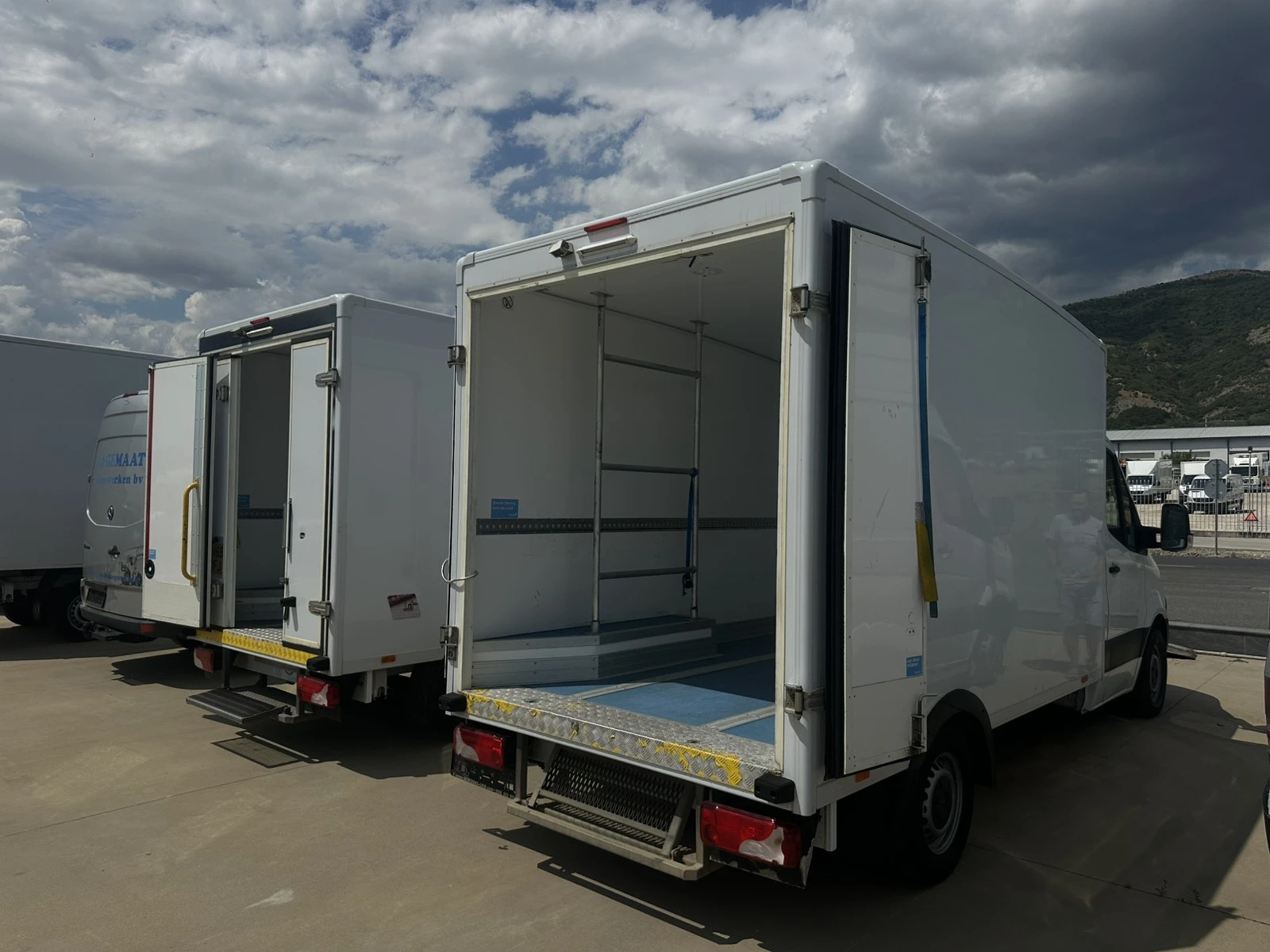 Mercedes-Benz Sprinter Хладилен Фургон 3.60м/Carrier 350 - изображение 5