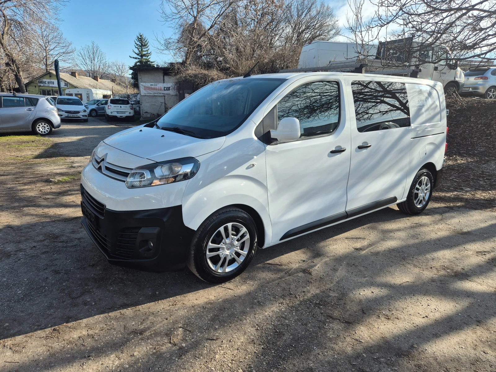 Citroen Jumpy 1.6HDI 2БРОЯ СТР. ВРАТИ 6МЕСТЕН