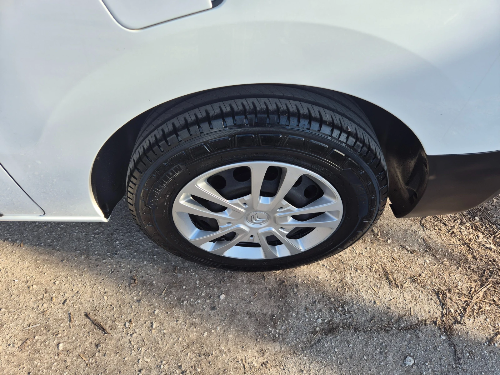 Citroen Jumpy 1.6HDI 2БРОЯ СТР. ВРАТИ 6МЕСТЕН, снимка 16 - Бусове и автобуси - 53783226