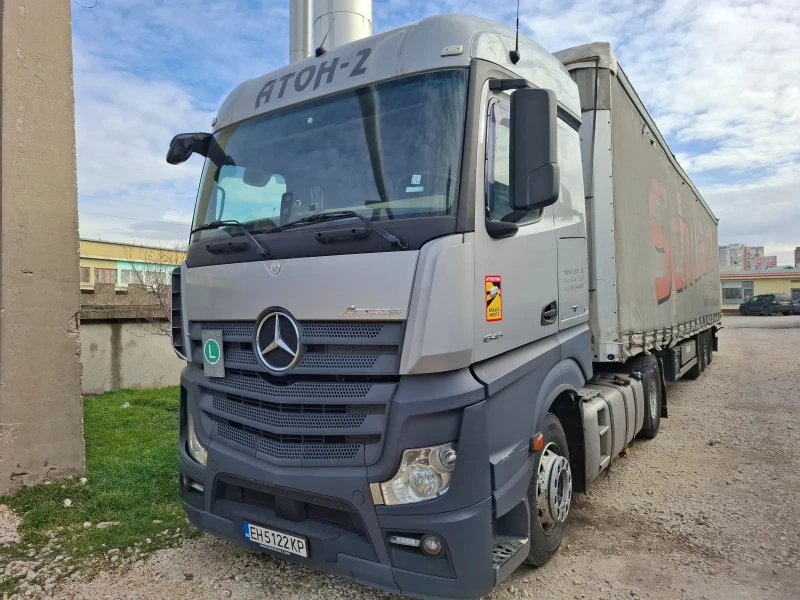 Mercedes-Benz Actros С полуремаркето, снимка 2 - Камиони - 48837820