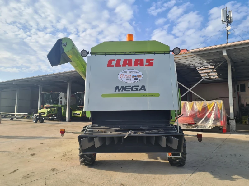 Комбайн Claas Mega 370, снимка 8 - Селскостопанска техника - 49498299