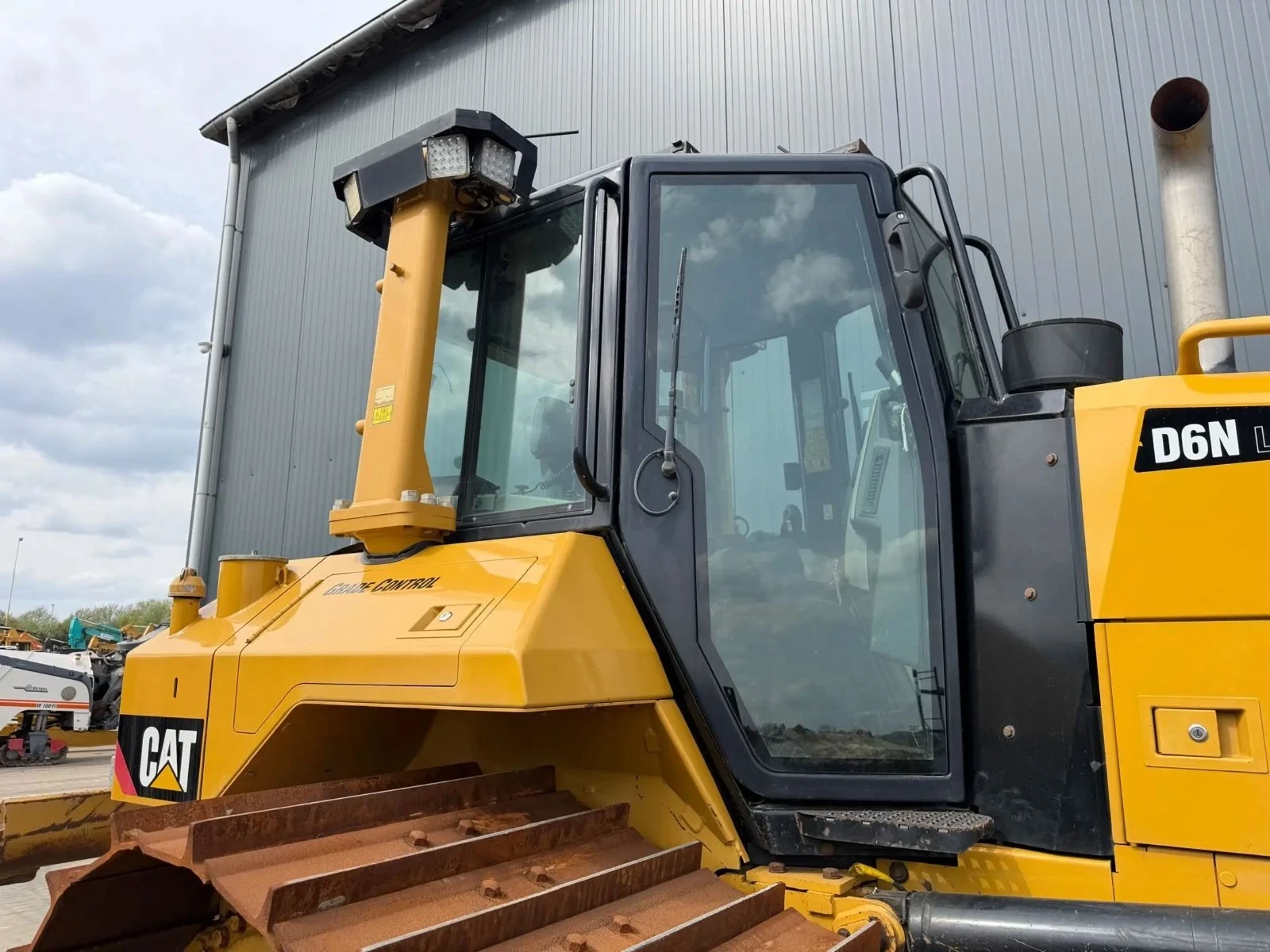 Булдозер Cat D6N, снимка 14 - Индустриална техника - 54784071