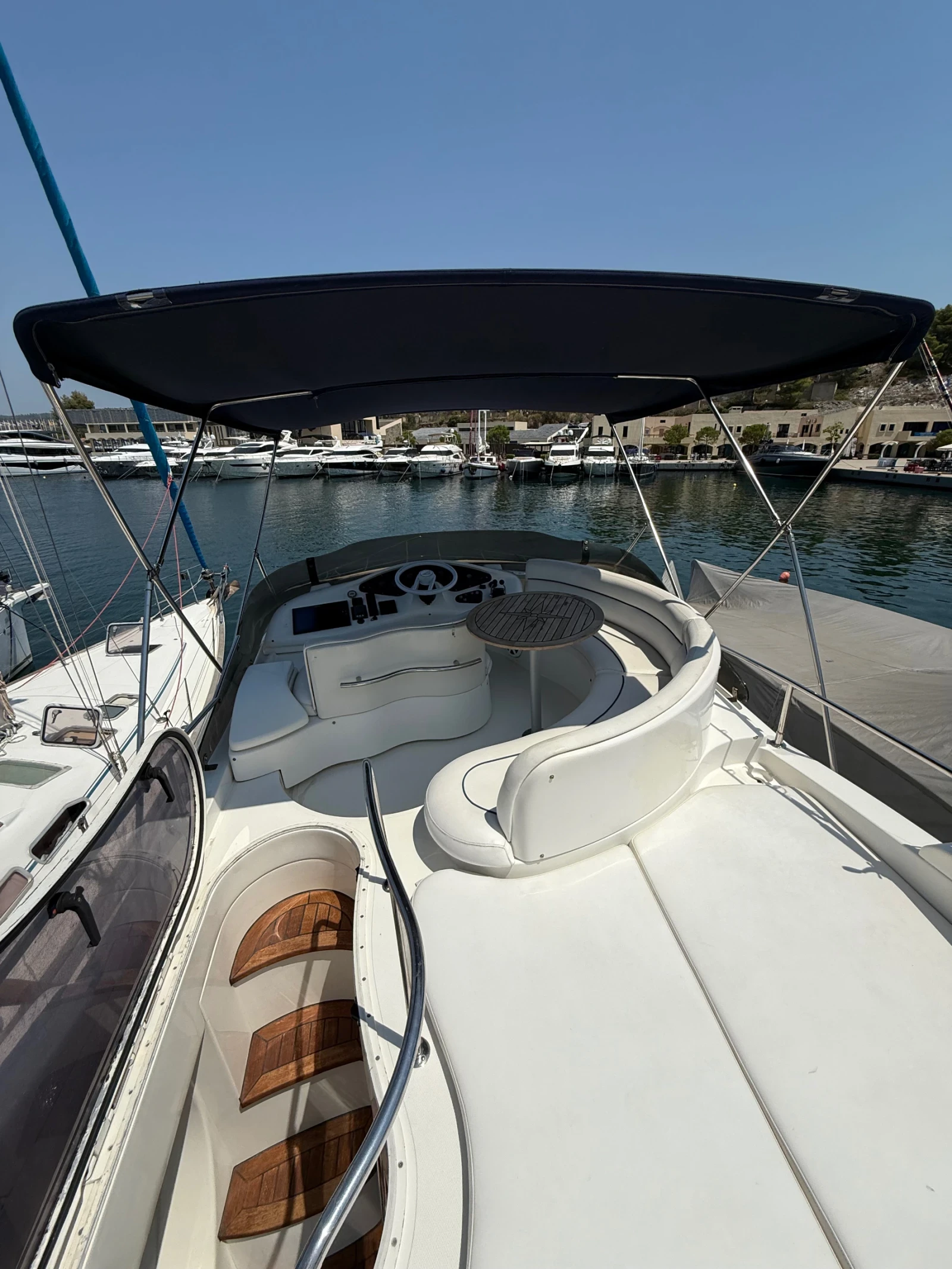   Azimut 42 FLY | Mobile.bg   14