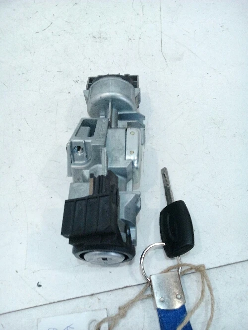 Контактен ключ Форд Фокус 2.0ТДЦИ