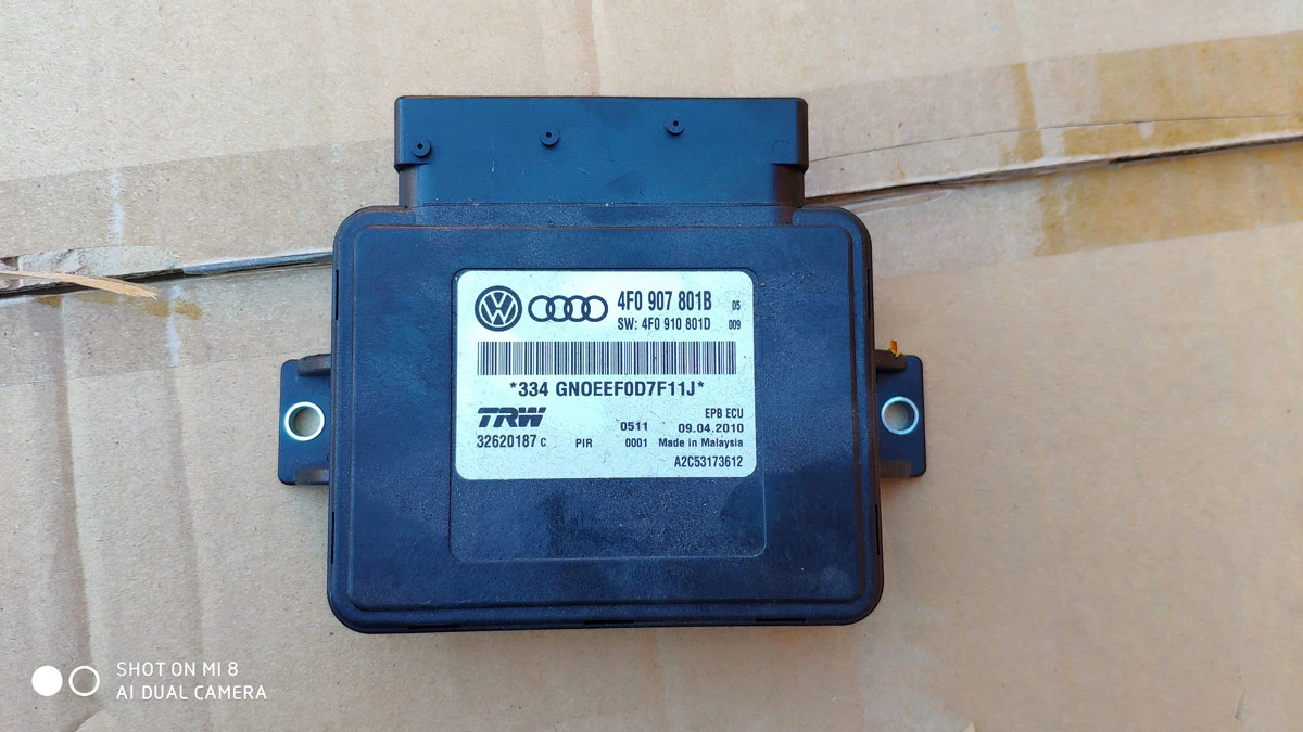 Модул за ръчна спирачка Audi A6 4f C6 2008 - 2011, 4F0907801B