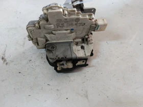 ����� �� �������� �� ����� (����� �����) 4F0839016 Audi A3