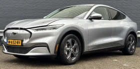 Ford Mustang Mach-E 76 КВ, Лизинг, Перфектна, снимка 1